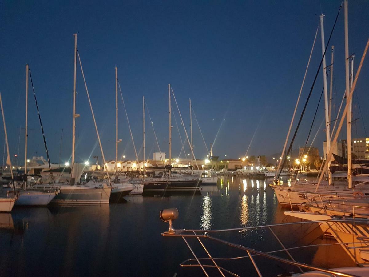 Desire Charming House Boat Hotel Palermo Exterior photo